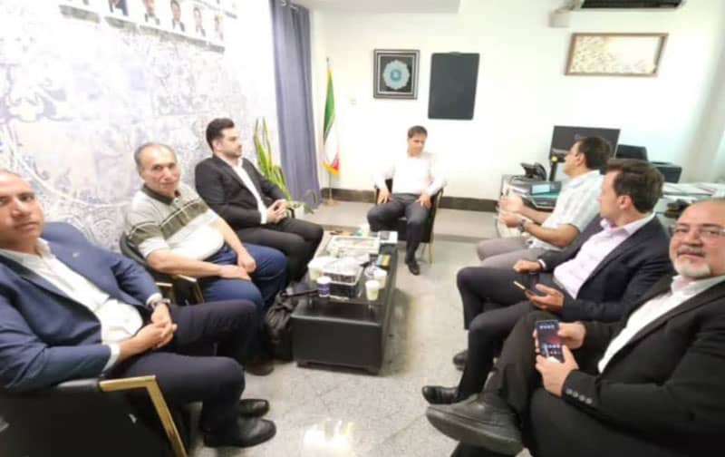 نشست هیأتمدیره کانون سراسری سازندگان با سرپرست دفتر توسعه مهندسی وزارت راه و شهرسازی